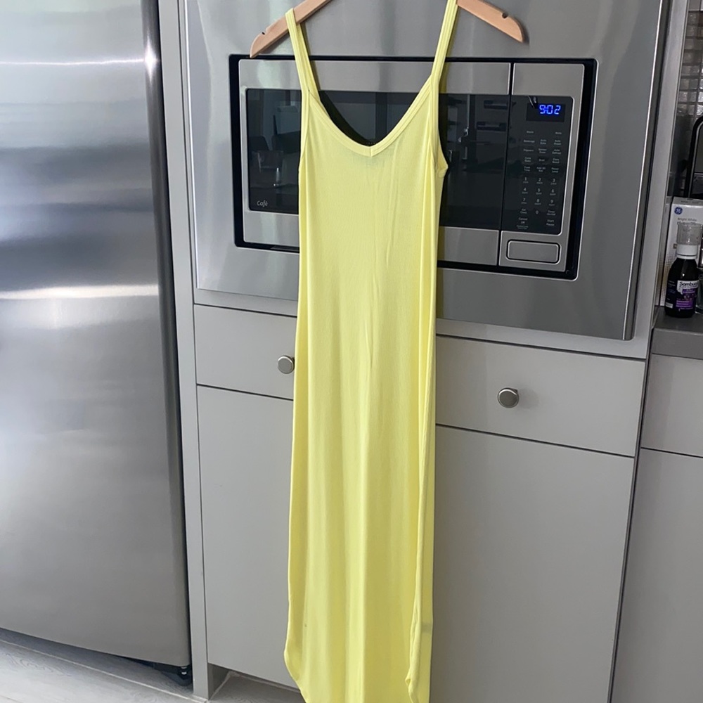 Terre Jacobs ribbed neon yellow dress